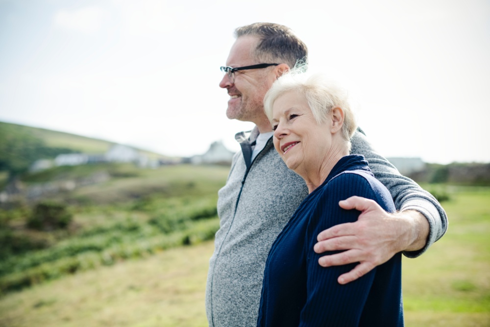 3 Health and Cognitive Benefits of Hearing Aids for Senior Citizens